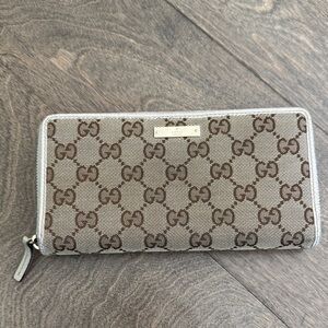 Gucci GG Canvas Leather Zippy Beige Tan Continental Zip Around Long Wallet